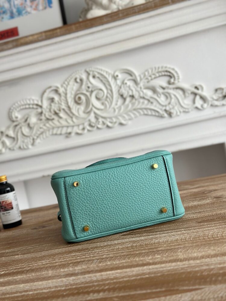 Hermes Lindy Mini 19cm Bag Taurillon Clemence Leather