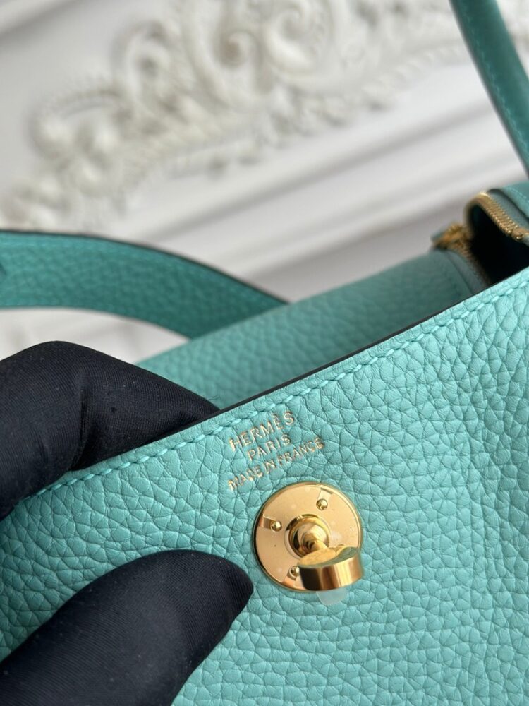 Hermes Lindy Mini 19cm Bag Taurillon Clemence Leather