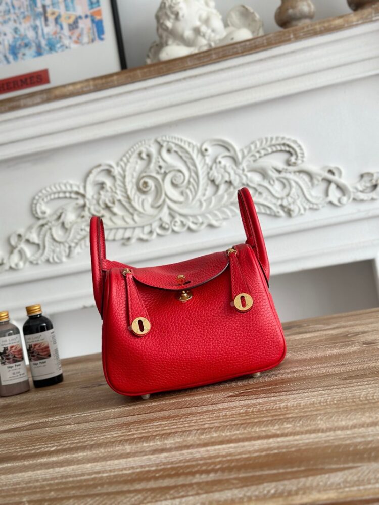 Hermes Lindy Mini 19cm Bag Taurillon Clemence Leather
