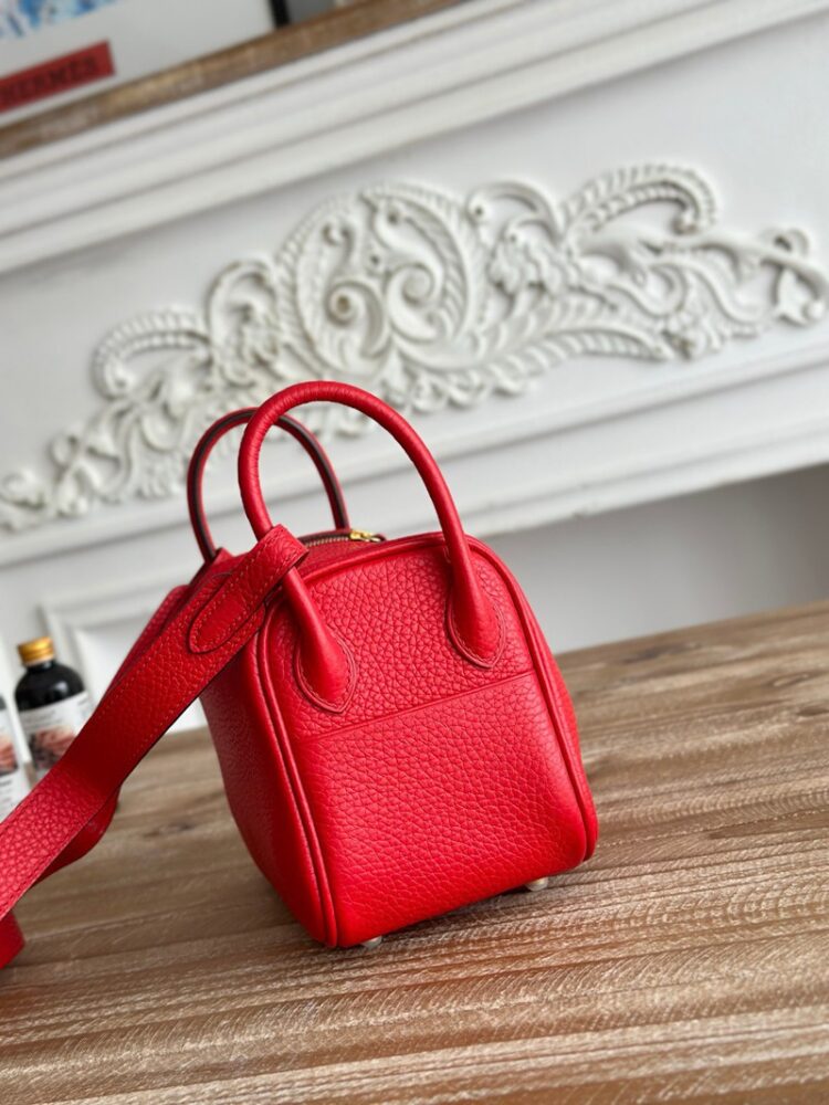 Hermes Lindy Mini 19cm Bag Taurillon Clemence Leather