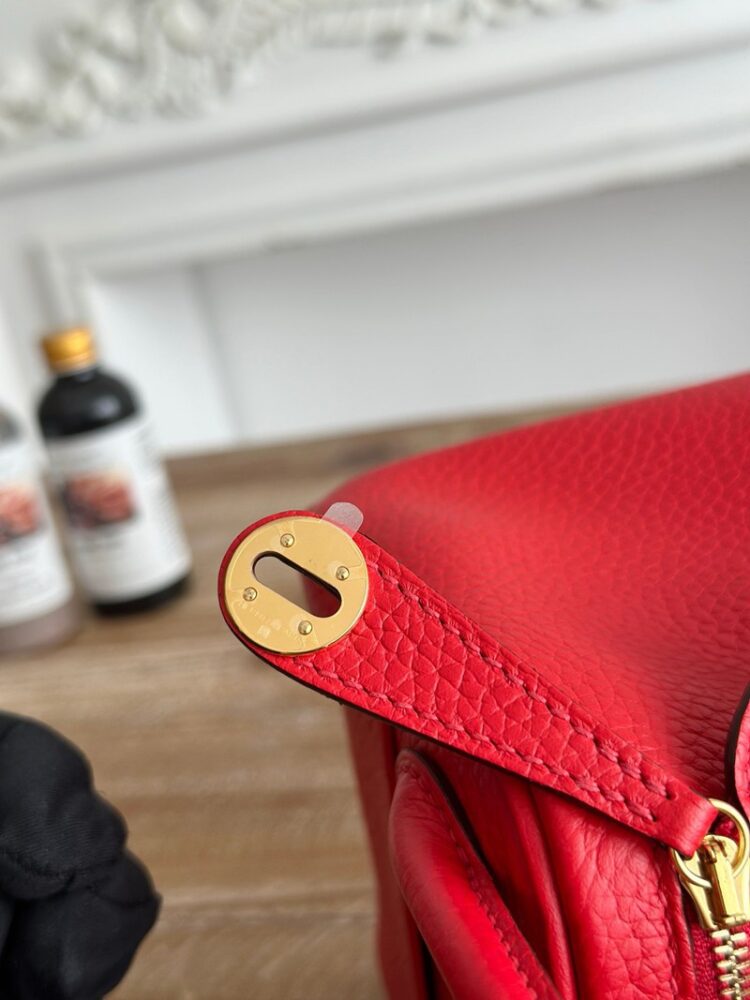 Hermes Lindy Mini 19cm Bag Taurillon Clemence Leather