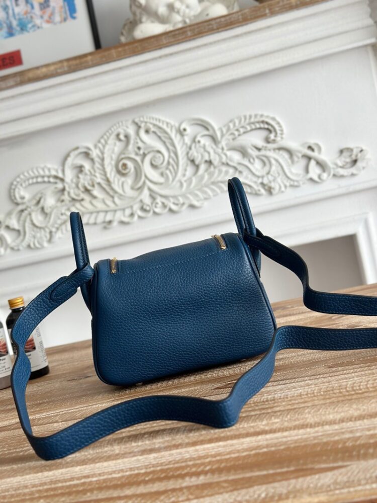 Hermes Lindy Mini 19cm Bag Taurillon Clemence Leather