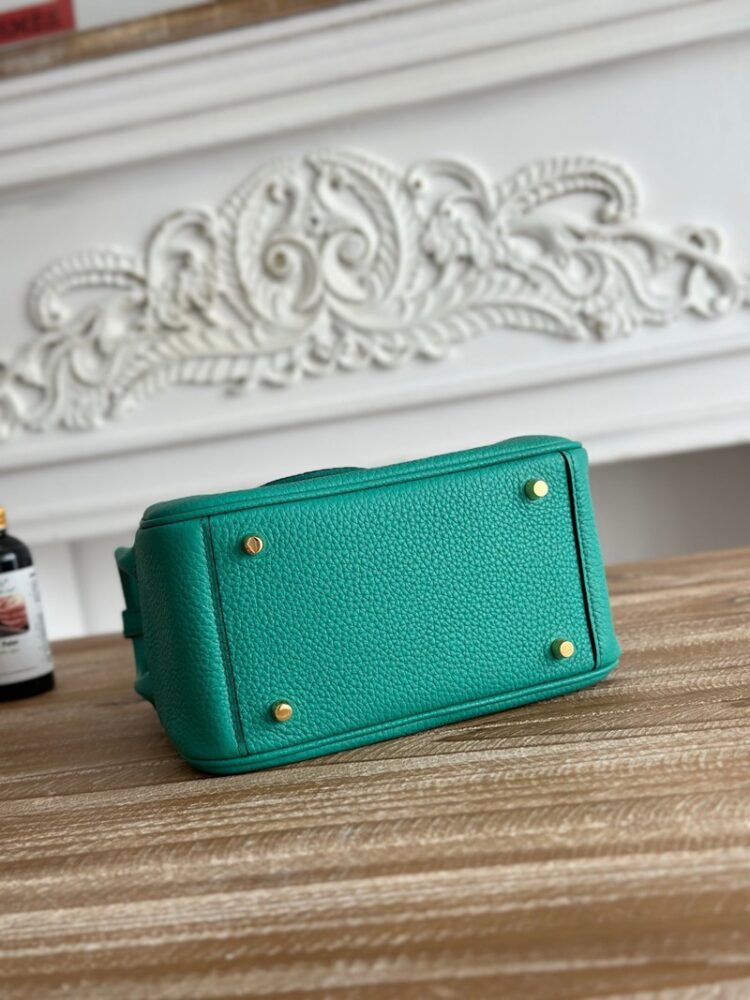 Hermes Lindy Mini 19cm Bag Taurillon Clemence Leather