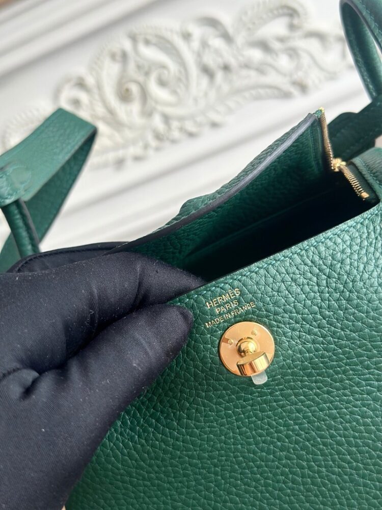 Hermes Lindy Mini 19cm Bag Taurillon Clemence Leather