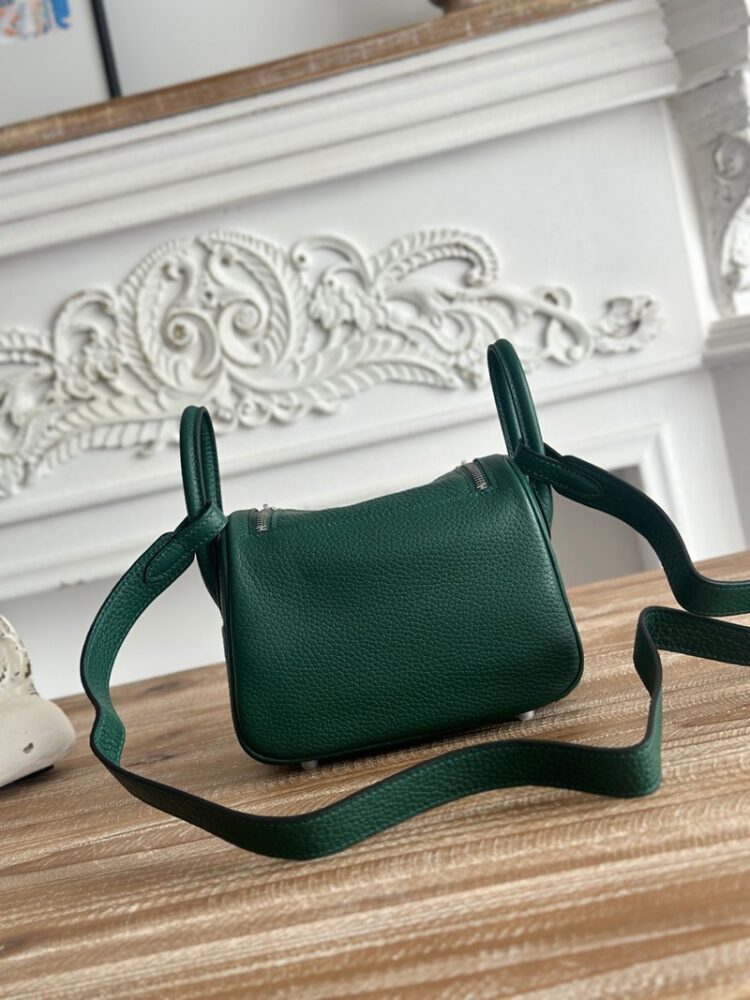 Hermes Lindy Mini 19cm Bag Taurillon Clemence Leather