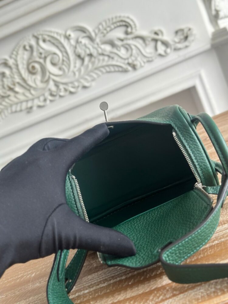 Hermes Lindy Mini 19cm Bag Taurillon Clemence Leather