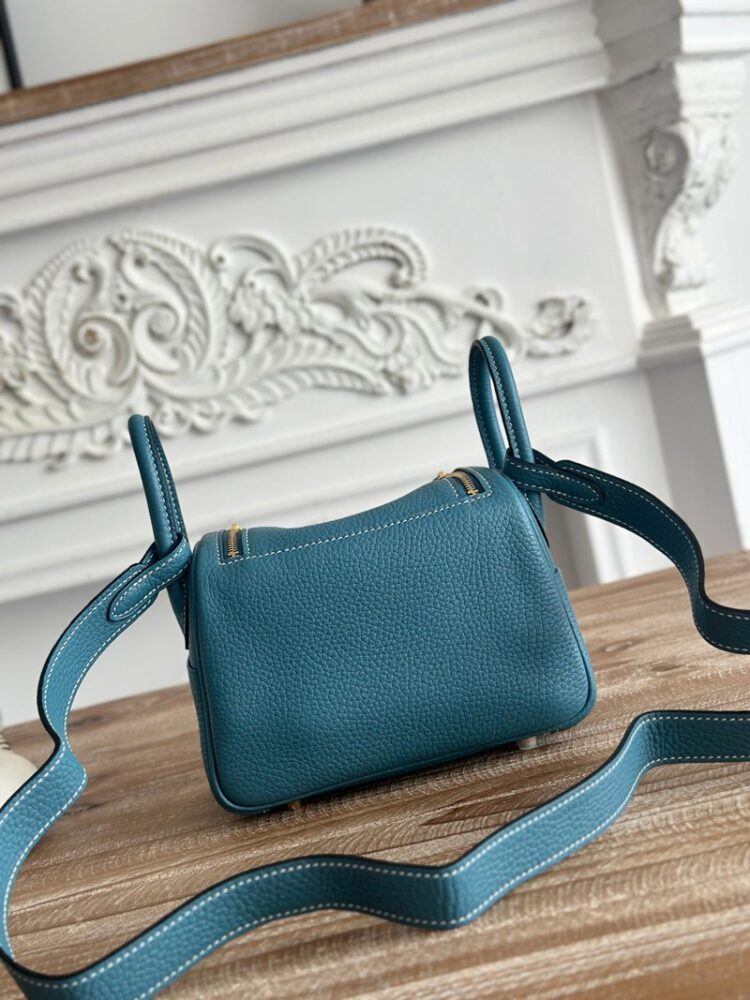 Hermes Lindy Mini 19cm Bag Taurillon Clemence Leather