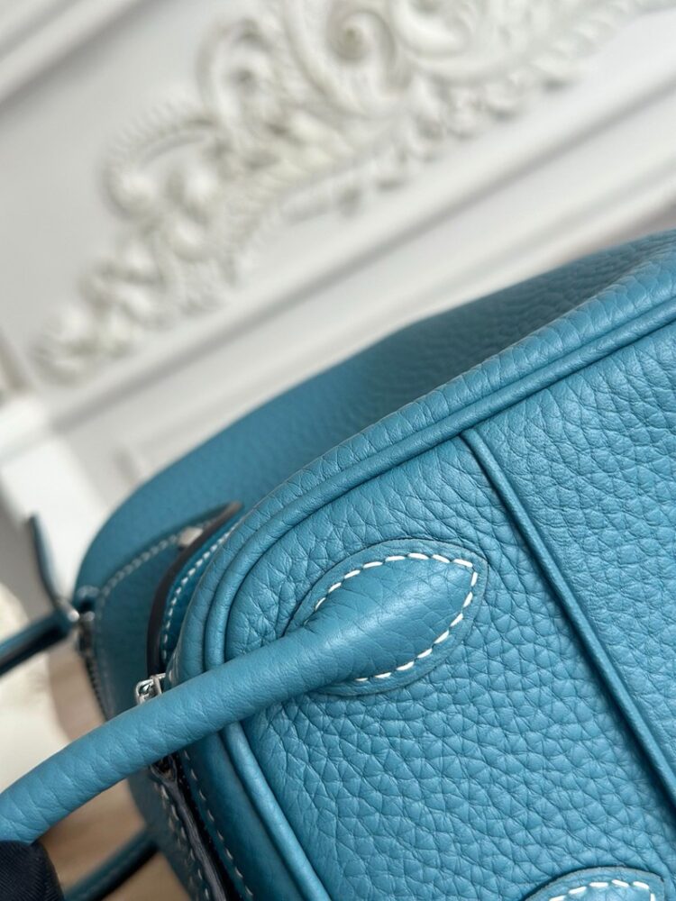 Hermes Lindy Mini 19cm Bag Taurillon Clemence Leather