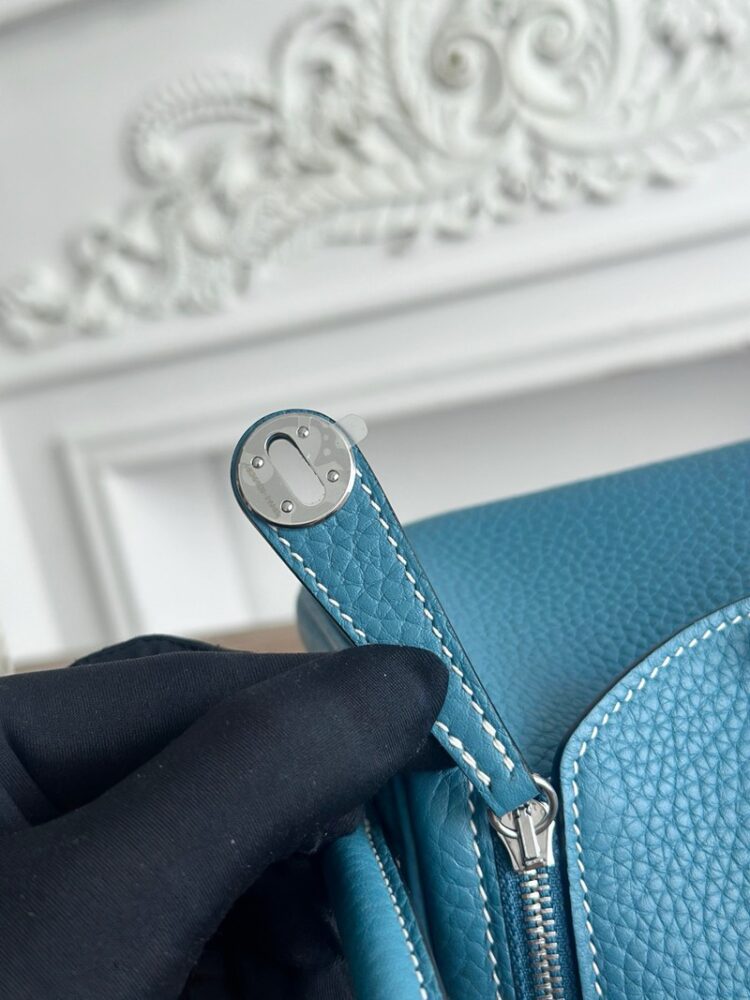 Hermes Lindy Mini 19cm Bag Taurillon Clemence Leather