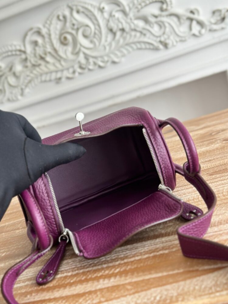Hermes Lindy Mini 19cm Bag Taurillon Clemence Leather