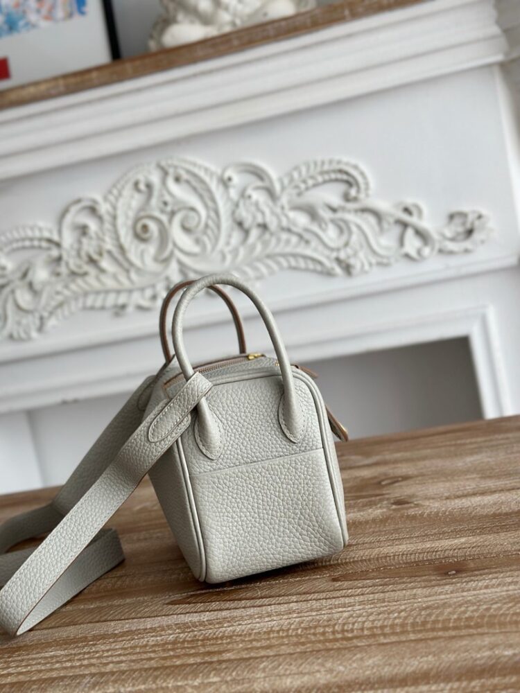 Hermes Lindy Mini 19cm Bag Taurillon Clemence Leather