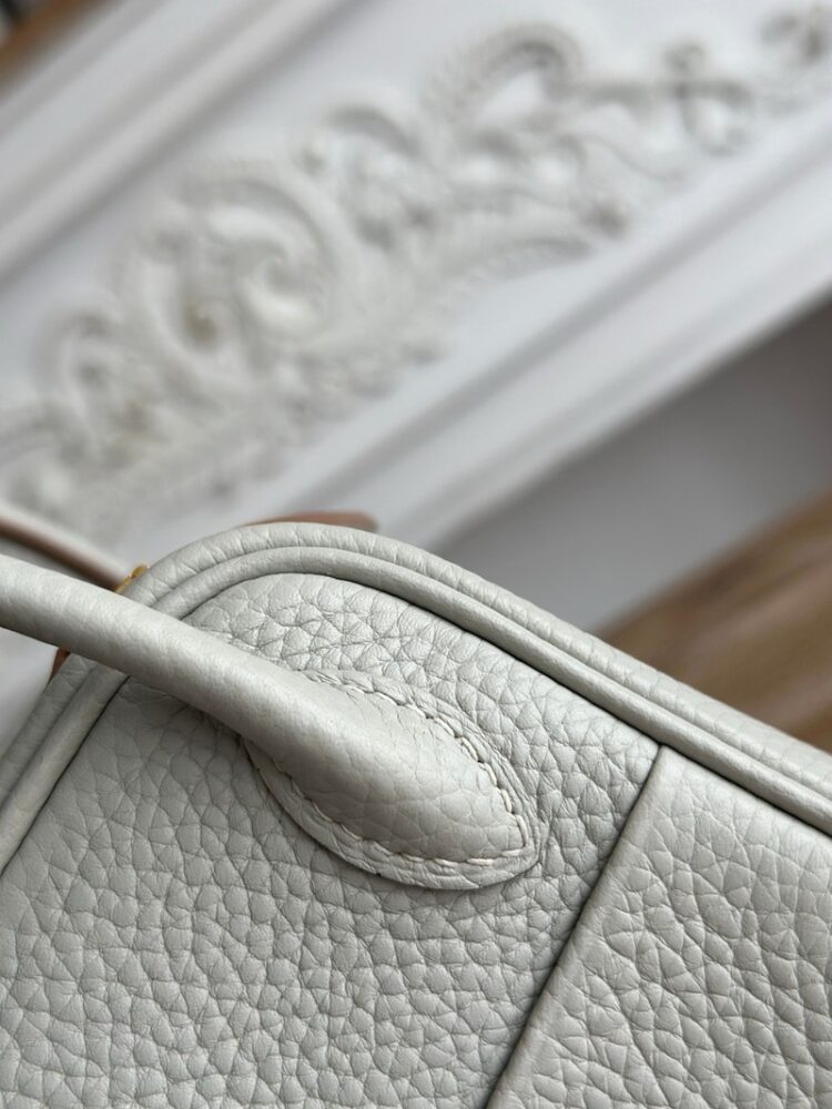 Hermes Lindy Mini 19cm Bag Taurillon Clemence Leather