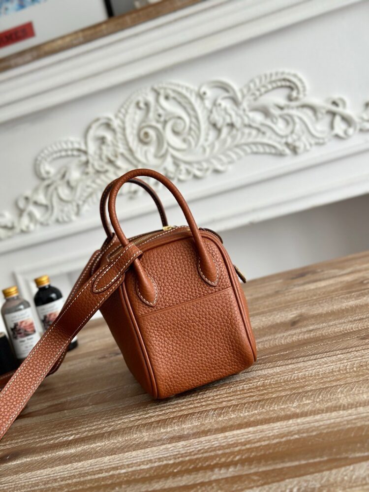 Hermes Lindy Mini 19cm Bag Taurillon Clemence Leather
