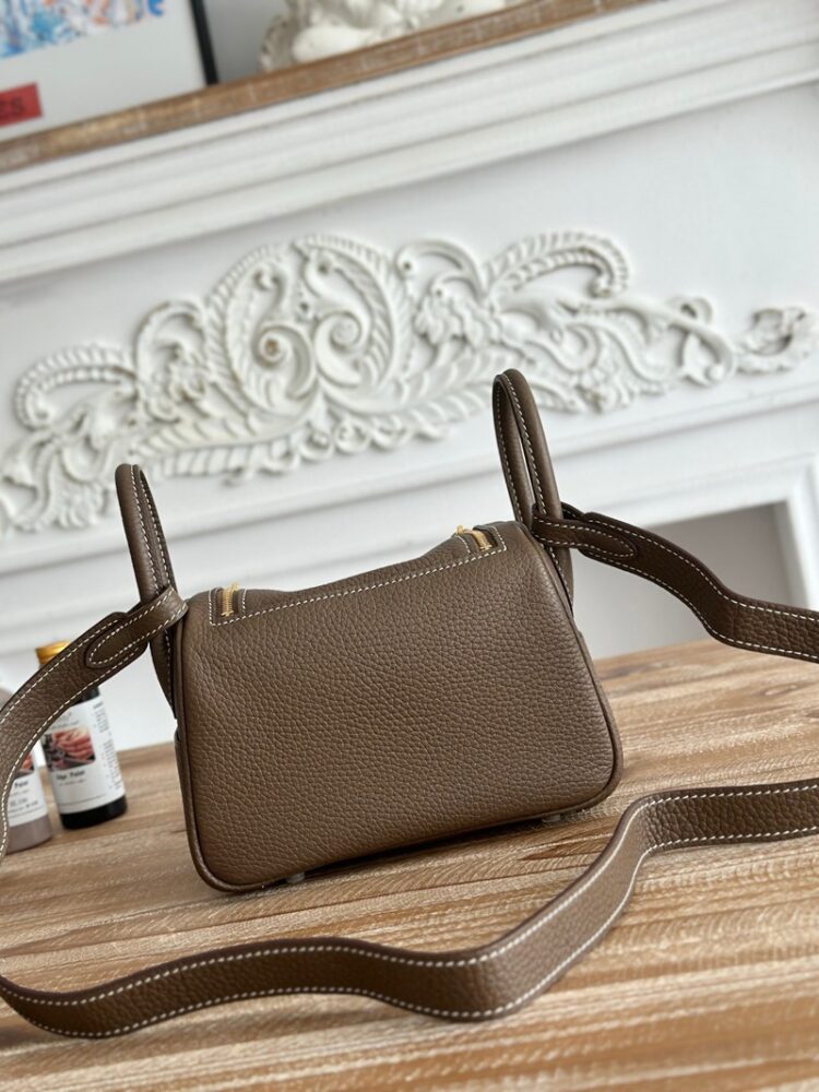 Hermes Lindy Mini 19cm Bag Taurillon Clemence Leather
