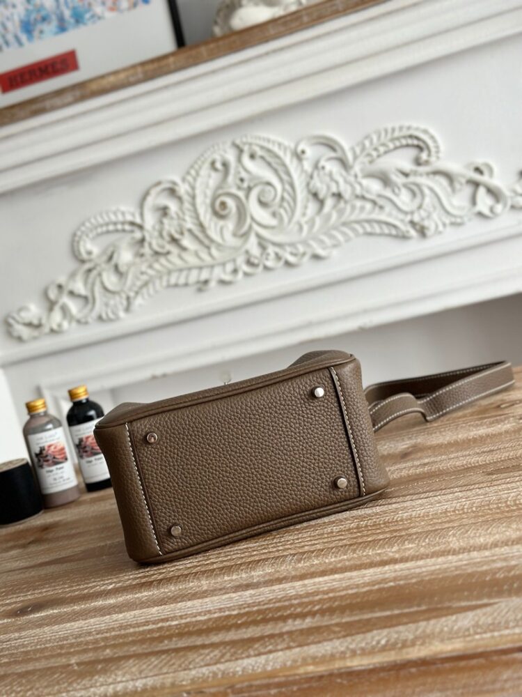 Hermes Lindy Mini 19cm Bag Taurillon Clemence Leather