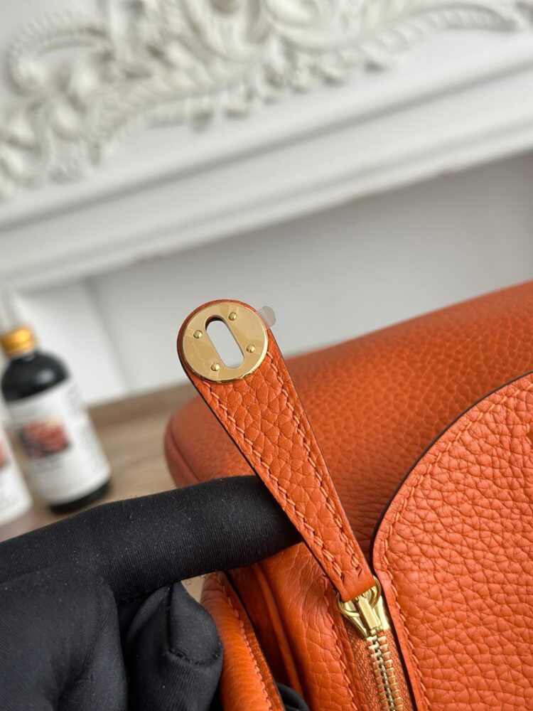 Hermes Lindy Mini 19cm Bag Taurillon Clemence Leather