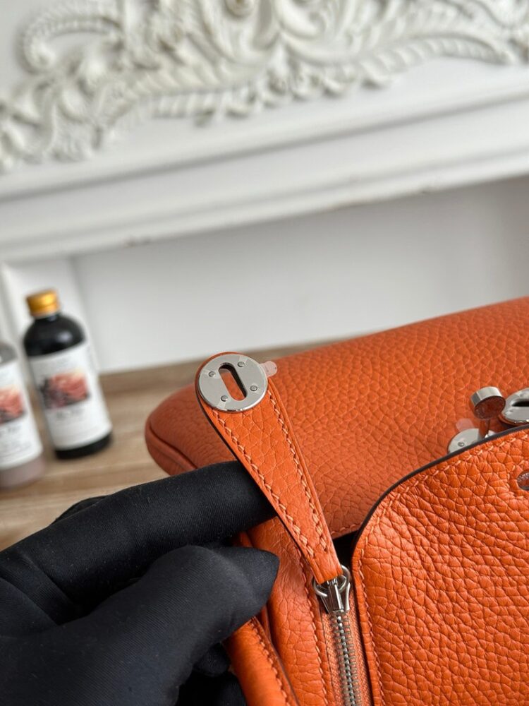 Hermes Lindy Mini 19cm Bag Taurillon Clemence Leather