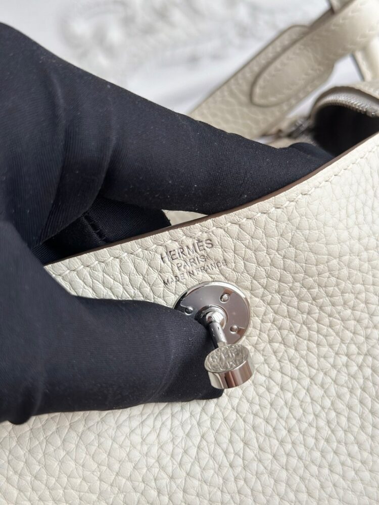 Hermes Lindy Mini 19cm Bag Taurillon Clemence Leather