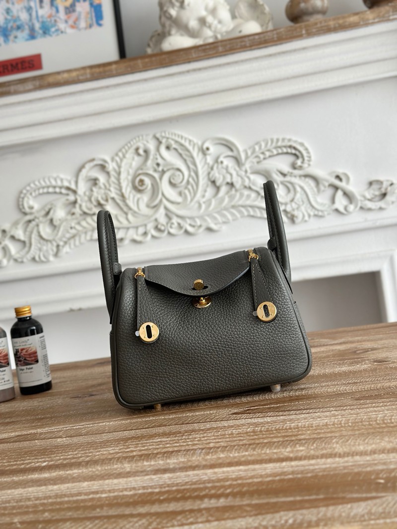 Hermes Lindy Mini 19cm Bag Taurillon Clemence Leather 40