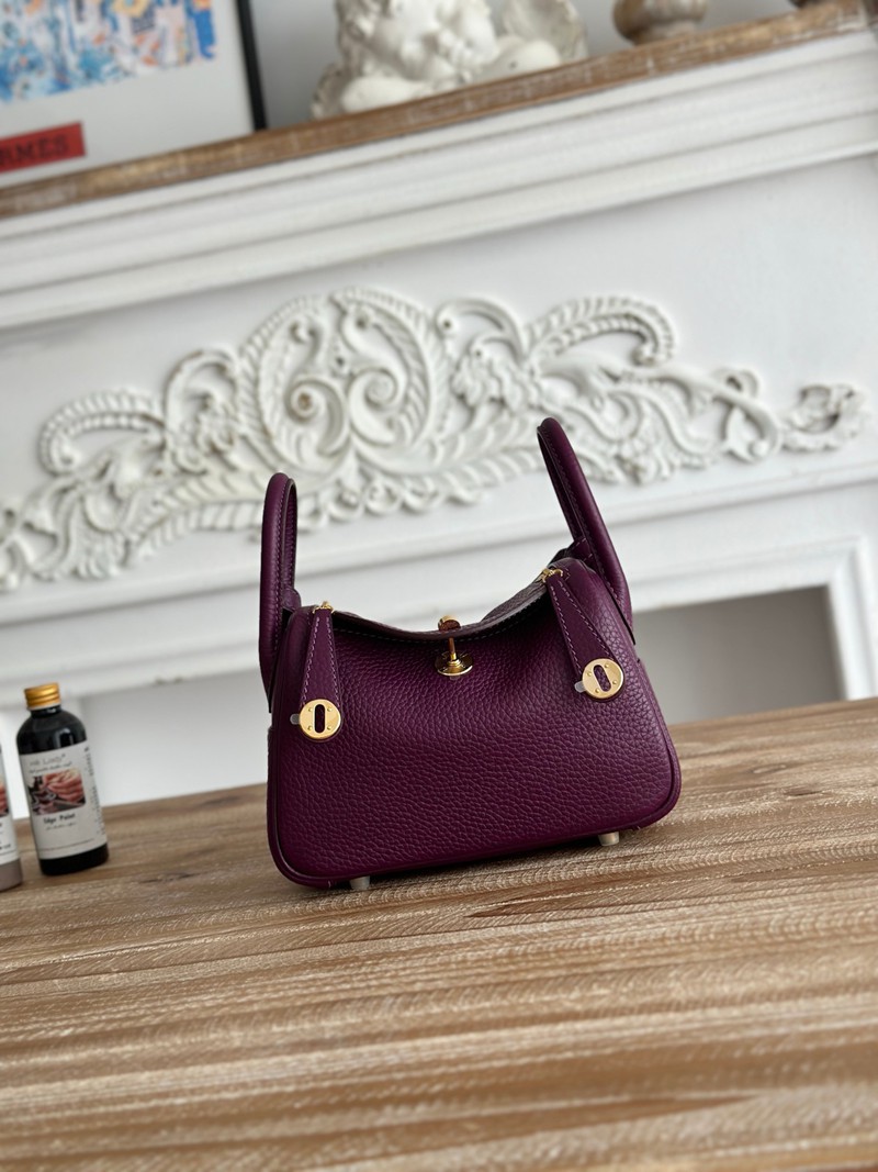Hermes Lindy Mini 19cm Bag Taurillon Clemence Leather 42
