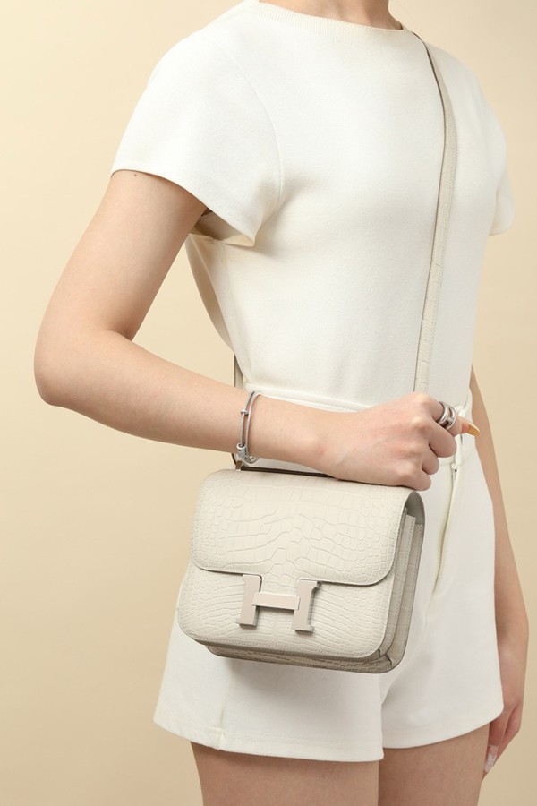 Hermes Mini Constance 19 Bag Niloticus Crocodile Leather 03