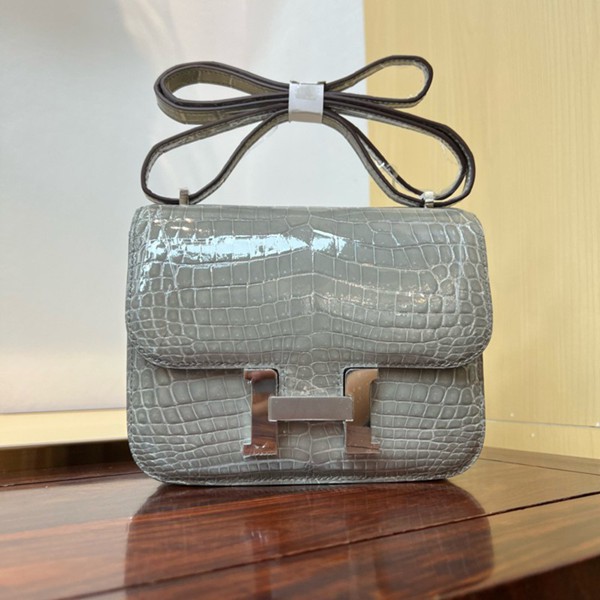 Hermes Mini Constance 19 Bag Shiny Alligator Crocodile 09