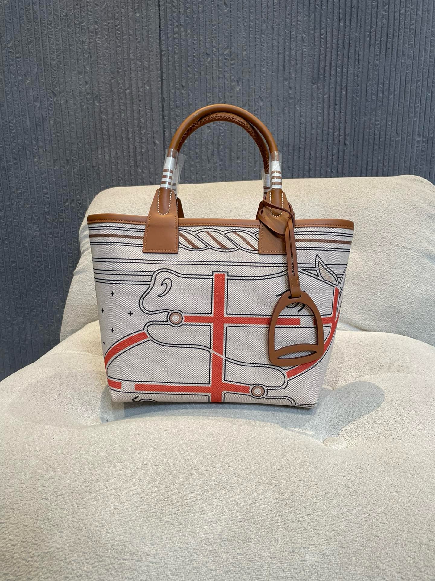 Hermes Steeple 25 Bag 01 – Hermès Kelly Luxury Handbag